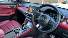 MG HS 1.5 T-GDI PHEV Trophy 5dr Auto Hatchback